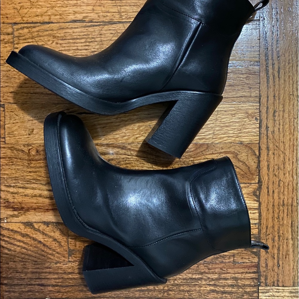Ann Demeulemeester Boots Never Been Worn size 38
